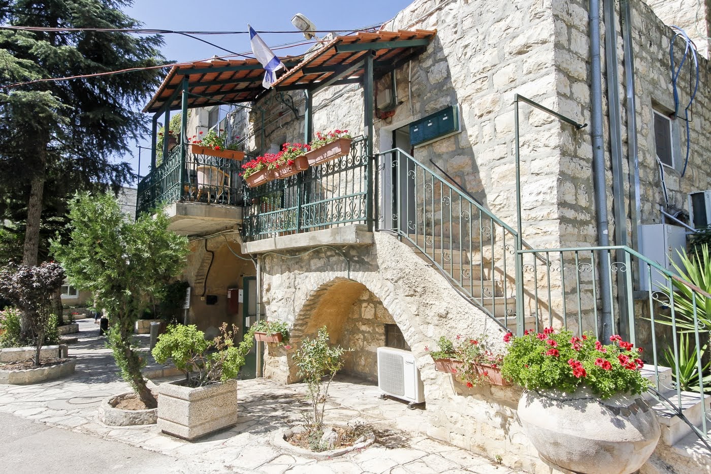 בניין ההנהלה הרפואית כפר שאול